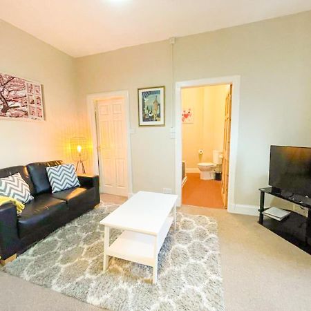إدنبرة Quaint & Peaceful 1 Bed Central Mews Apt, West End المظهر الخارجي الصورة
