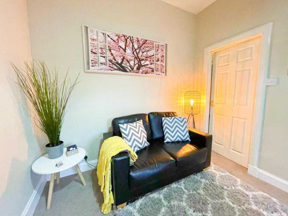إدنبرة Quaint & Peaceful 1 Bed Central Mews Apt, West End المظهر الخارجي الصورة